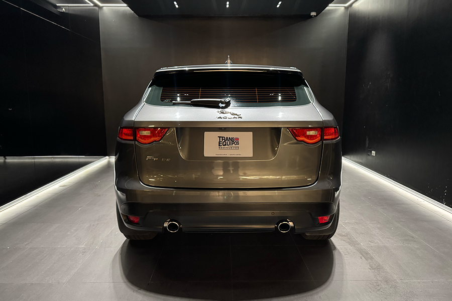 JAGUAR F-PACE 3.0C.C. V6 CS R-SPORT